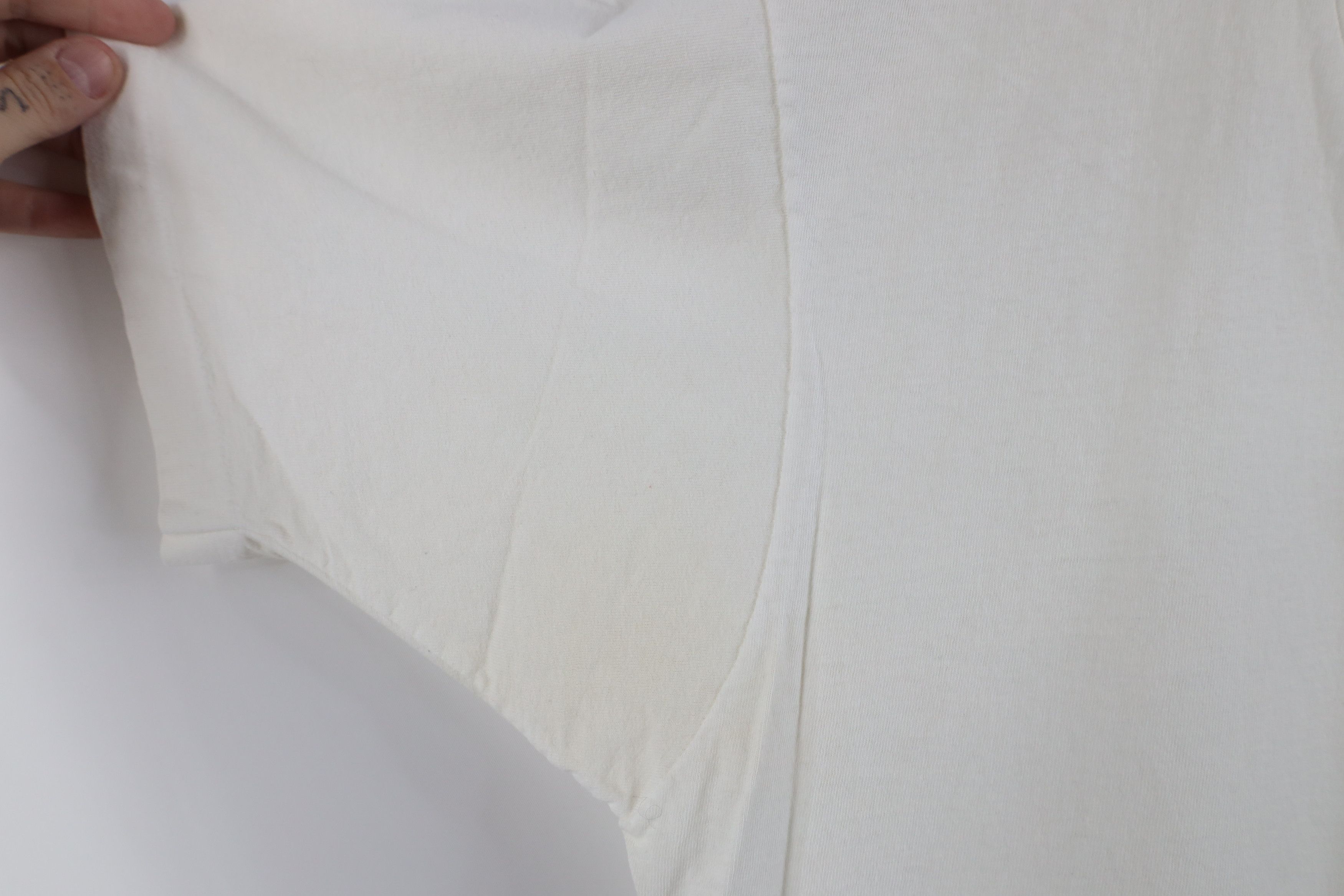 Vintage Vintage 70s Streetwear Blank Cotton V-Neck T-Shirt White USA Size US XL / EU 56 / 4 - 8 Thumbnail
