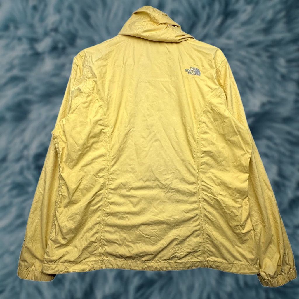 The North Face The North Face Hyvent Windbreaker Jacket Womens XL Yellow Hooded Full Zip Nylon Size XL / US 12-14 / IT 48-50 - 1 Thumbnail