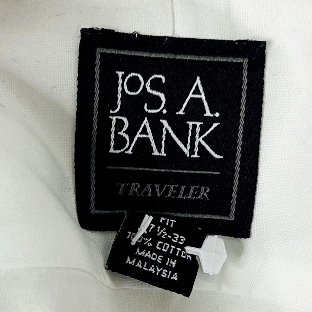 Jos. A. Bank Jos A Bank 17.5 33 Traditional Fit Traveler Dress Shirt All White 100% Cotton Shirt Mens Regular White 17.5 33 Size 48R - 3 Thumbnail