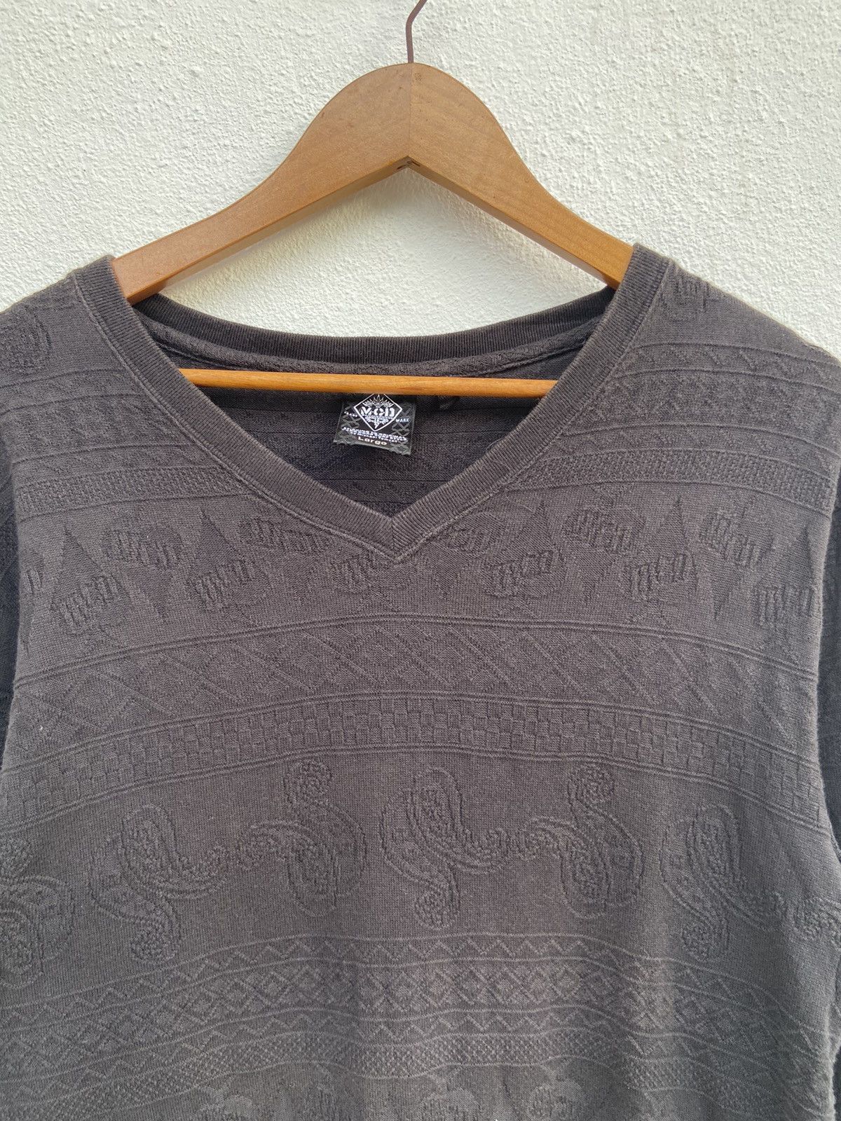 If Six Was Nine More Core Division long sleeve V neck Size US M / EU 48-50 / 2 - 4 Thumbnail