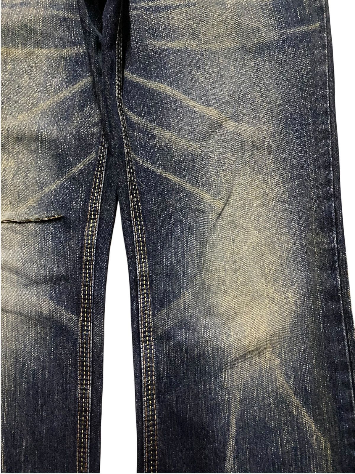 Edwin Vintage Edwin XVS Mud Wash Distressed Flare Jeans Size US 32 / EU 48 - 8 Thumbnail