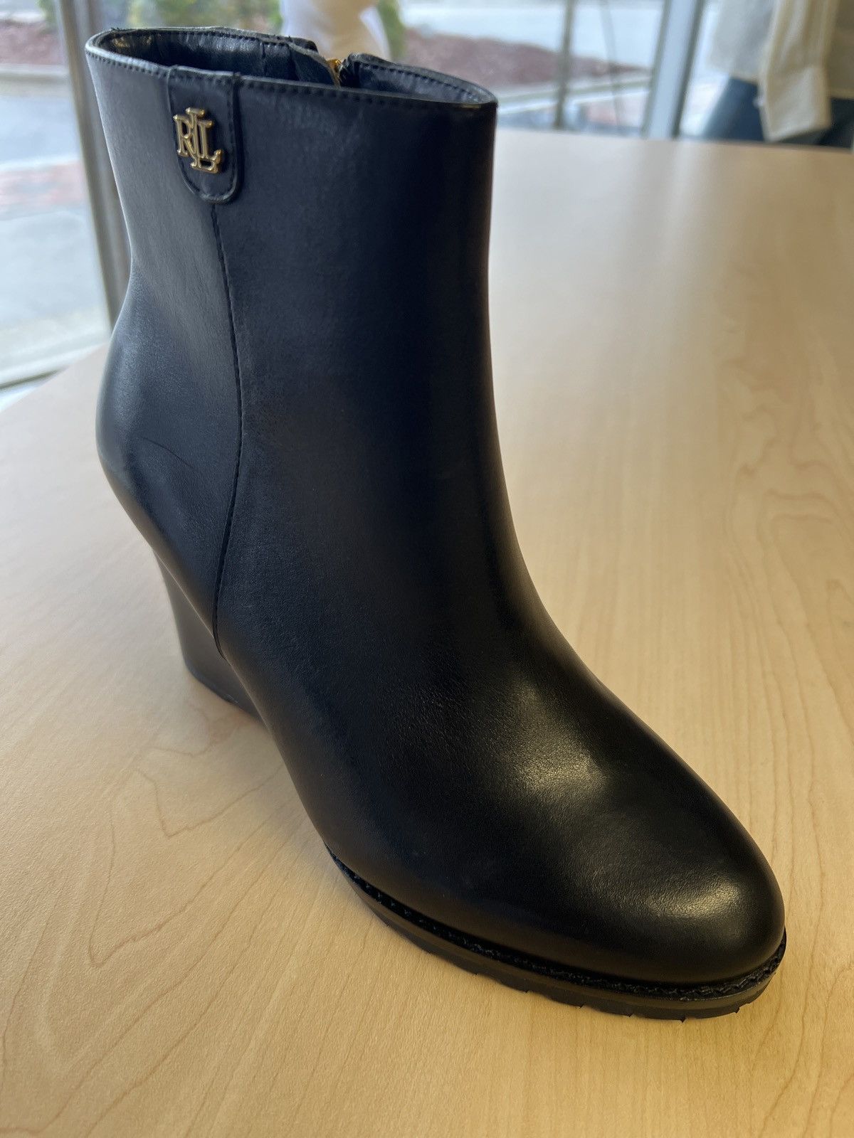 Ralph Lauren Ralph Lauren Wedge Booties Size US 6 / IT 36 - 7 Thumbnail