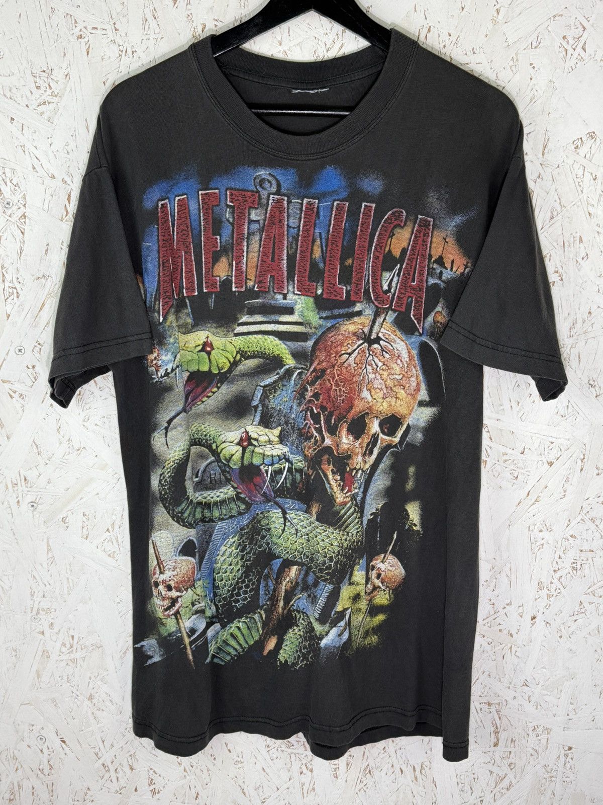 Band Tees 90s Metallica Boot Metal Band Snake Skull Distressed T-Shirt Size US XL / EU 56 / 4 - 1 Thumbnail
