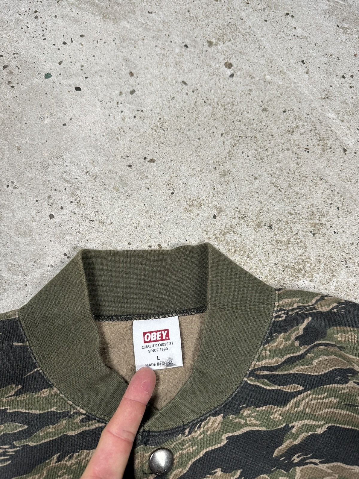 Obey × Vintage Obey Camo Realtree Varsity Style Sweatshirt Button Up Size US L / EU 52-54 / 3 - 10 Thumbnail