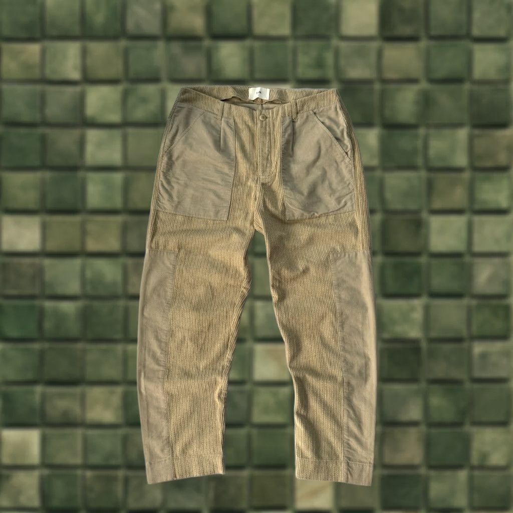Folk VINTAGE Folk Corduroy Beige Chino Pants Men L Beige Folk Pants 90s Mens Size US 33 - 1 Thumbnail