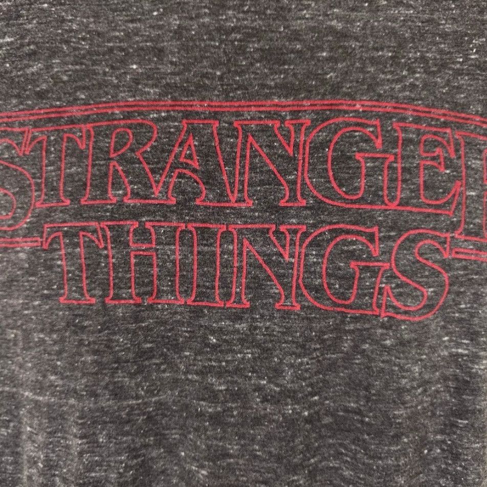 Vintage Stranger Things T Shirt Mens Size Medium Gray Sci Fi Horror Netflix TV Show Size US M / EU 48-50 / 2 - 3 Thumbnail