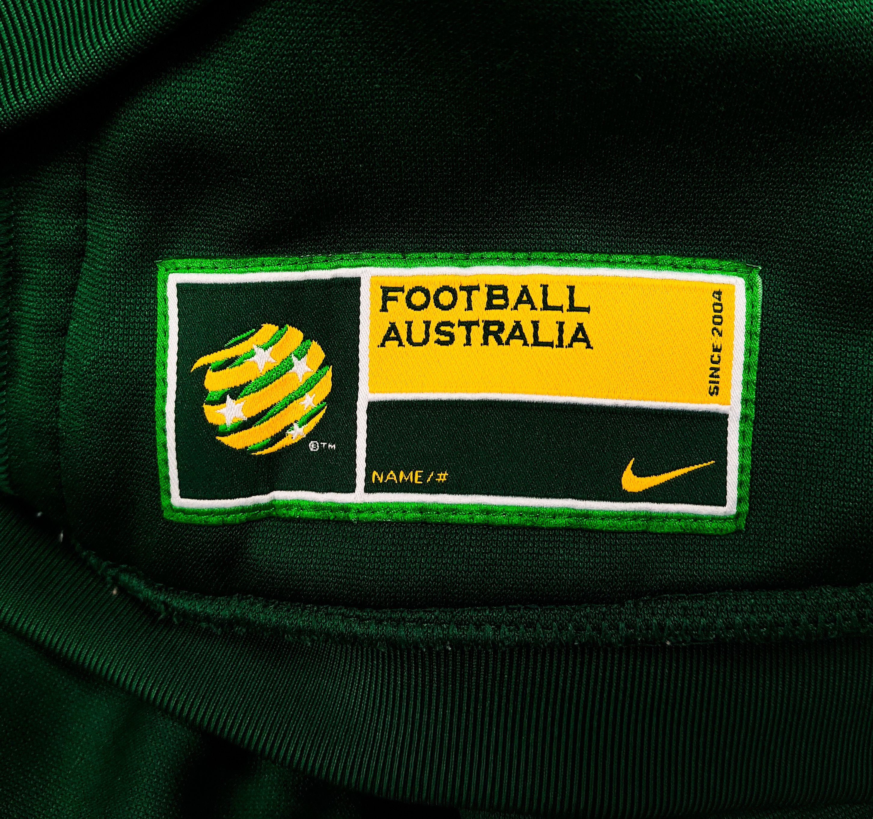Nike Australia Nike Vintage Jacket Top Tracksuit Full Zip Vintage Size US XL / EU 56 / 4 - 3 Thumbnail