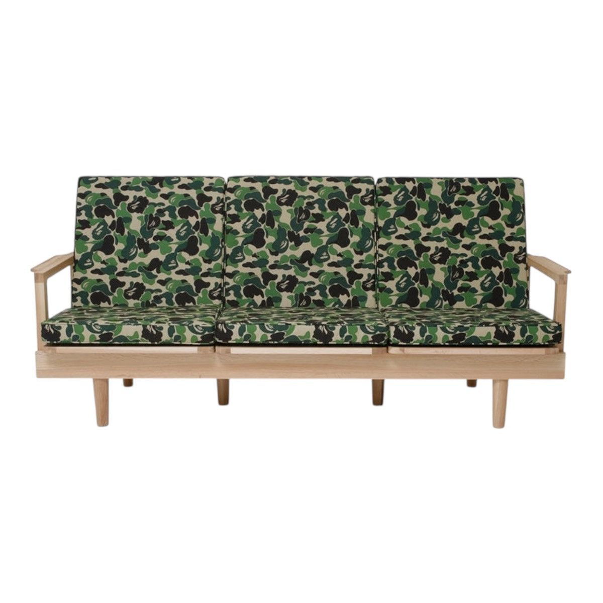 Bape Bape x Medicom Fabrick Karimoku 3 Seater ABC camo sofa couch Size ONE SIZE - 2 Thumbnail