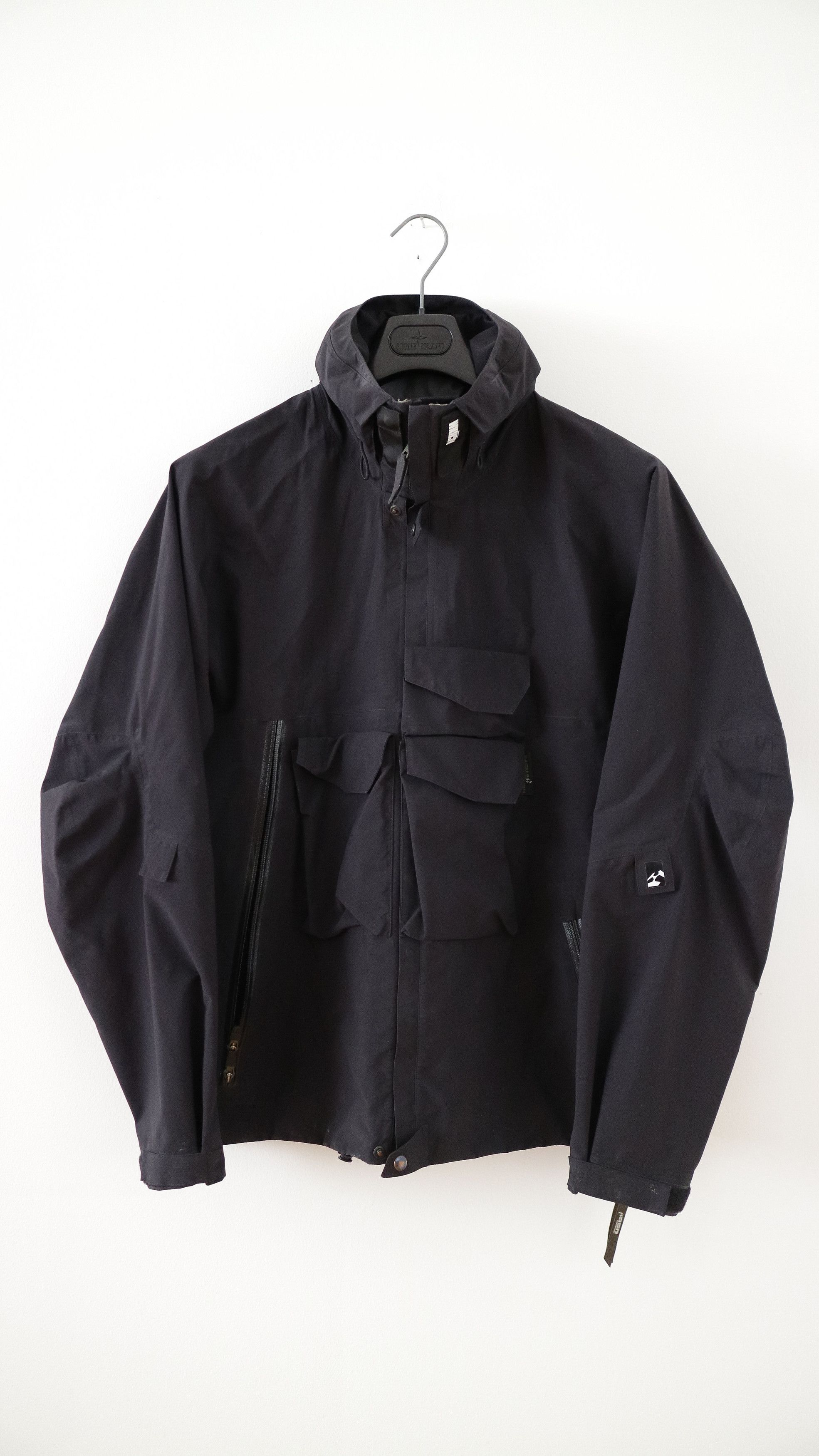 Acronym Acronym J72-AK | Grailed