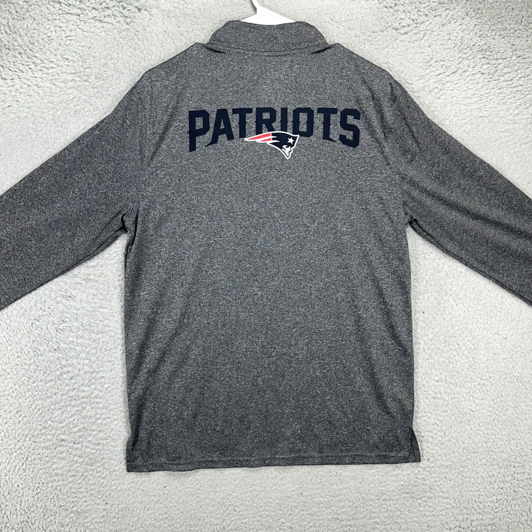 NFL New England Patriots NFL Mens Pullover Shirt Medium Grey Quarter Zip Lightweight Adult Football Size US M / EU 48-50 / 2 - 3 Thumbnail