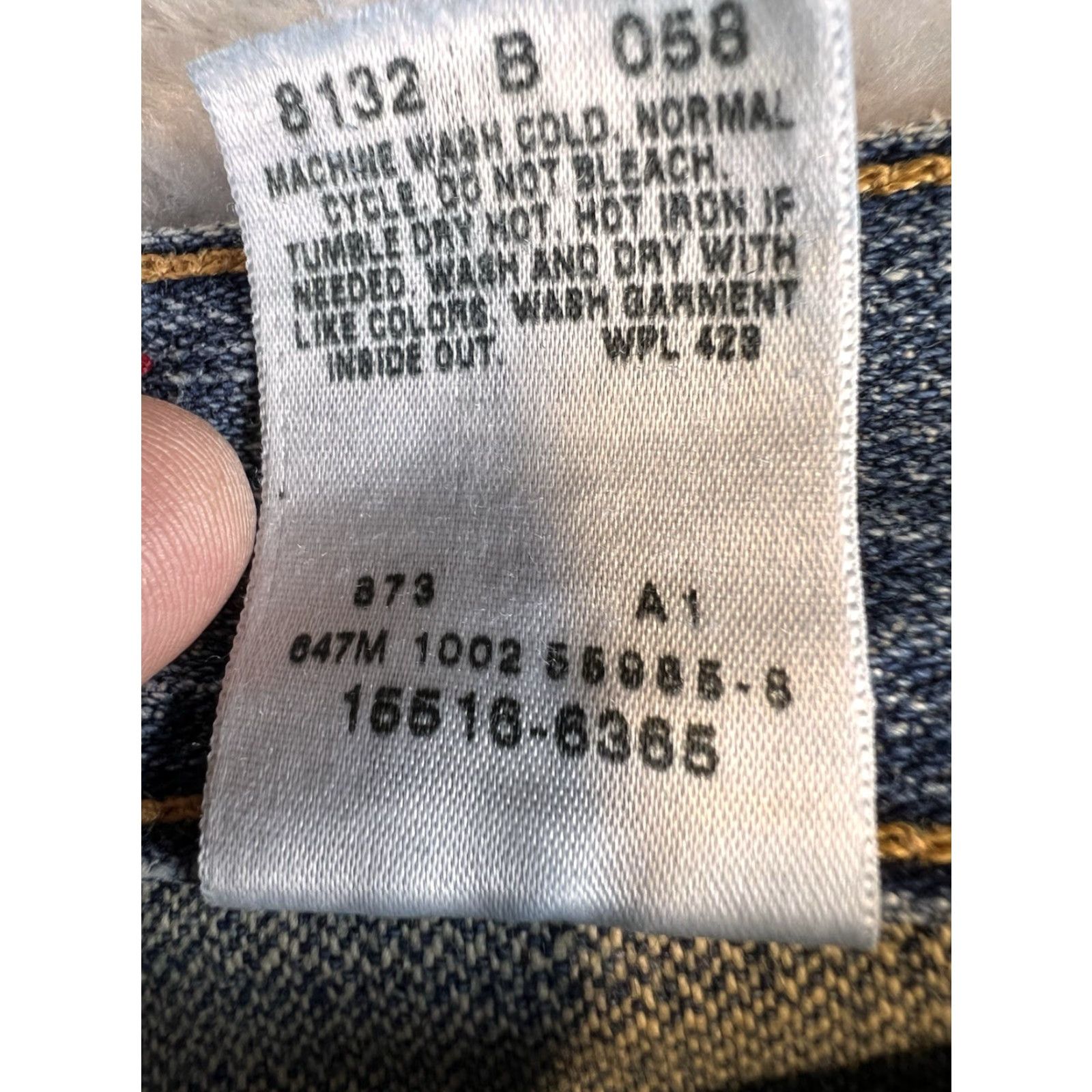Levi's VINTAGE Levi's 515 Jeans Womens 8 Mis S 32x29 Bootcut Distressed VTG Y2K Blue Modern Casual Womens Size 30" / US 8 / IT 44 - 4 Thumbnail