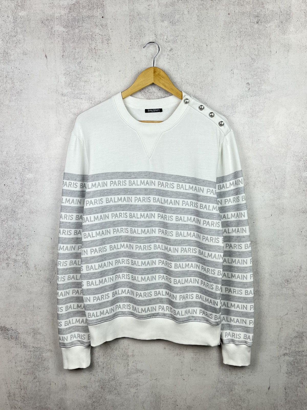 Balmain Luxury Balmain Paris Monogram Rare Sweatshirt Size US M / EU 48-50 / 2 - 1 Thumbnail