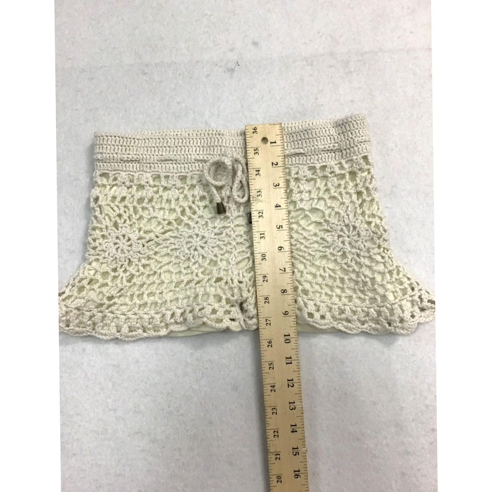 Vintage VINTAGE Wet Seal Women’s Cream Knit Shorts Boyfriend Medium Women’s Shorts Womens Medium Cream Knit Shorts Boys? Size 32" / US 10 / IT 46 - 5 Thumbnail
