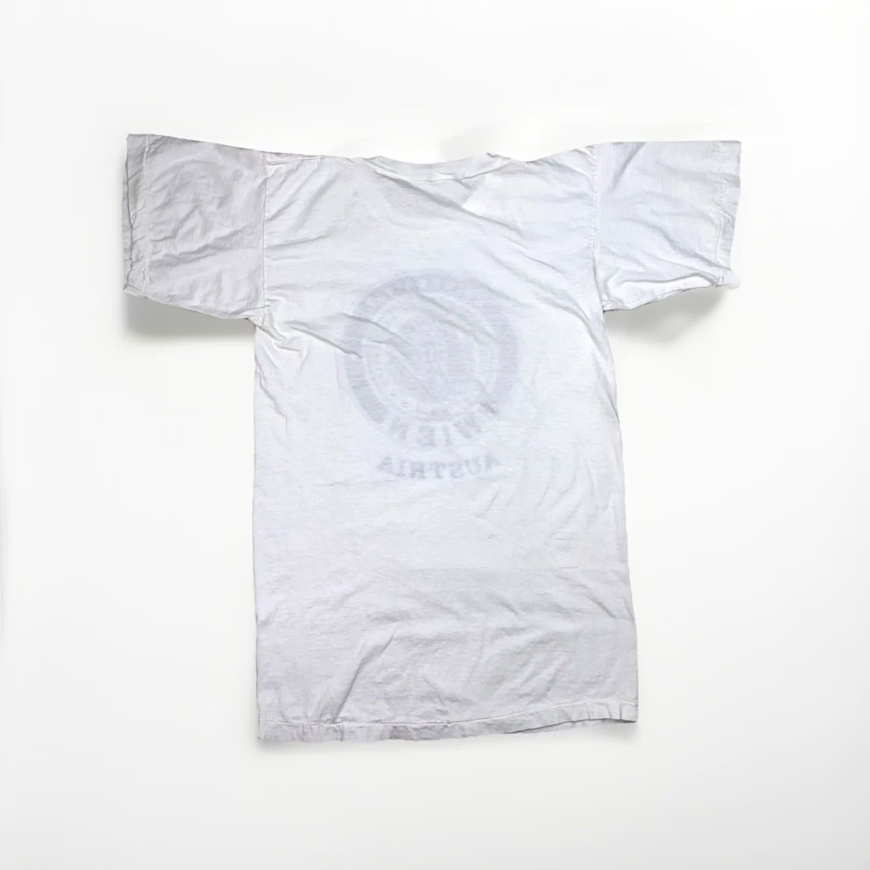 Vintage VINTAGE T-Shirt AUSTRIA UNIVERSITY OF VIENNA Graphic 90s White L Men Crew Neck Short Sleeve / Stitch / Single Stitch / Large-12826 Size US L / EU 52-54 / 3 - 4 Thumbnail