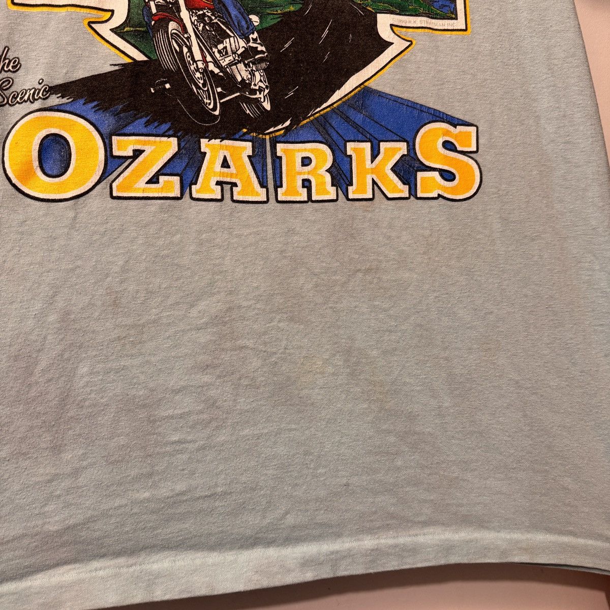 Harley Davidson Vintage 90s Harley Davidson Faded Blue Ozarks Tee Size US L / EU 52-54 / 3 - 13 Thumbnail