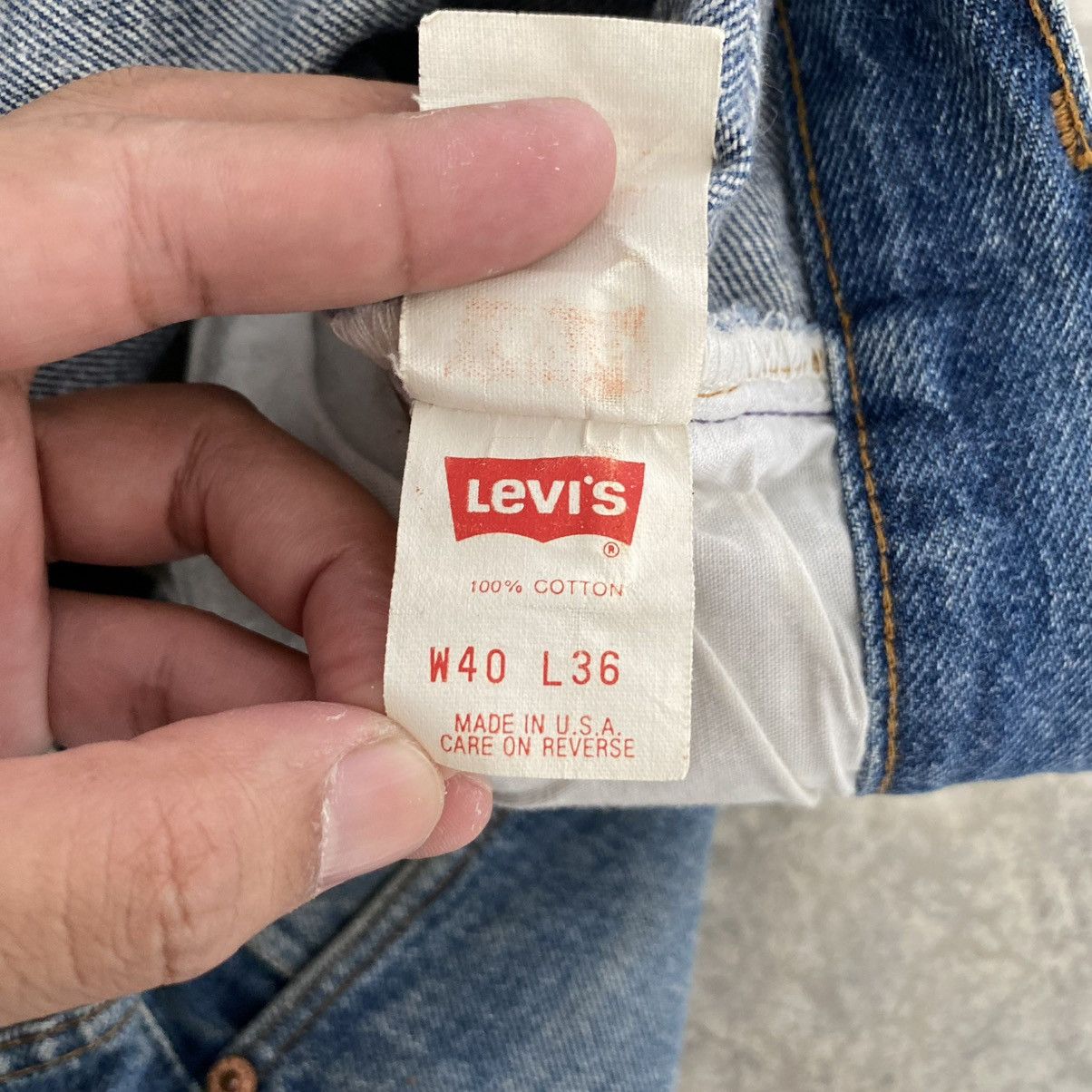 Levi's Size 39x30 Vintage 1993 Levis 501 Faded Blue Denim Jeans Size US 39 - 17 Thumbnail