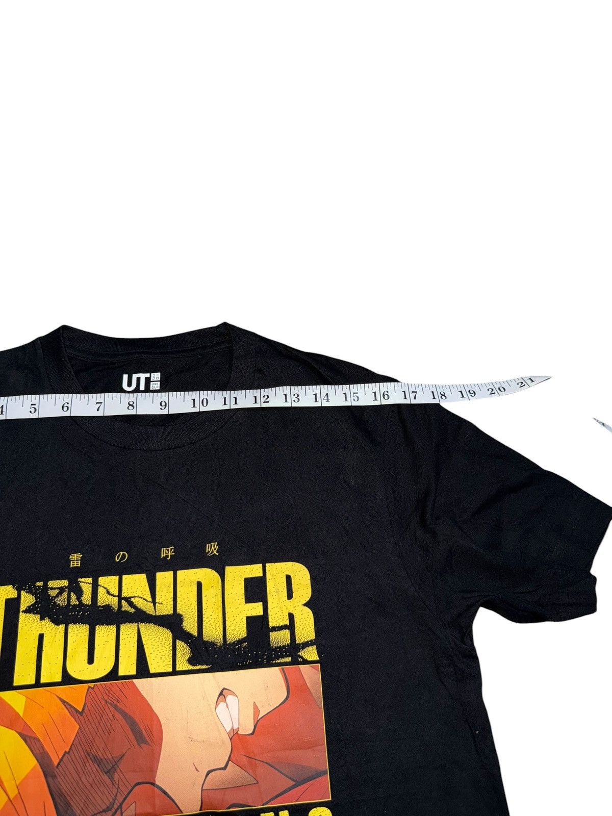 Uniqlo Black Uniqlo Demon Slayer Featuring Zenitsu Agatsuma Size US S / EU 44-46 / 1 - 4 Thumbnail