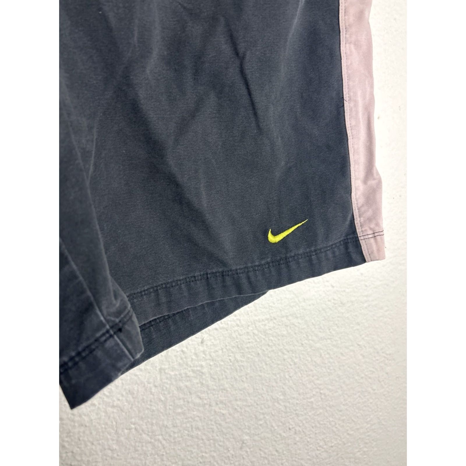 Nike VINTAGE Y2K Nike Mens XL Navy White Drawstring Shorts Cotton Green Swoosh 40x11 Size US 36 / EU 52 - 6 Thumbnail