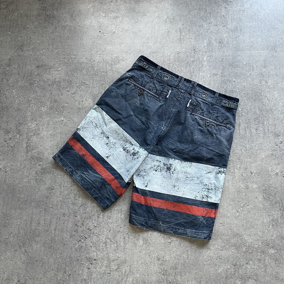 Polo Ralph Lauren Polo Ralph Lauren 67 Washed Distressed Vintage Shorts Size US 32 / EU 48 - 3 Thumbnail
