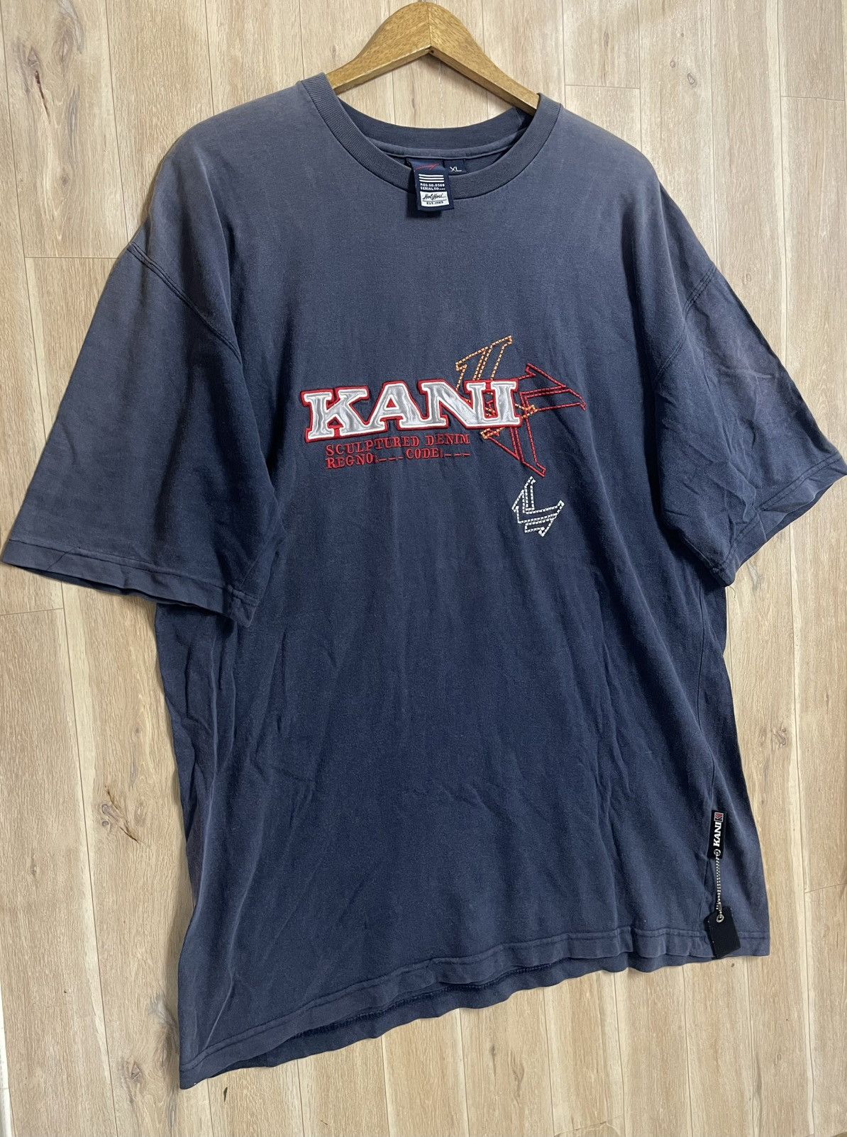 Karl Kani Vintage 90’s Karl Kani T shirt Distressed Sun Faded XL Size US XL / EU 56 / 4 - 9 Thumbnail