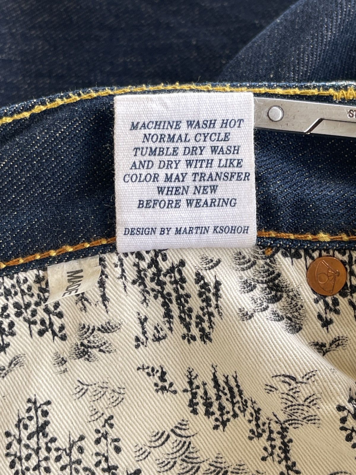 Red Monkey RMC Jeans Scarlet Tsunami Wave By Martin Ksohoh Size US 39 - 13 Thumbnail
