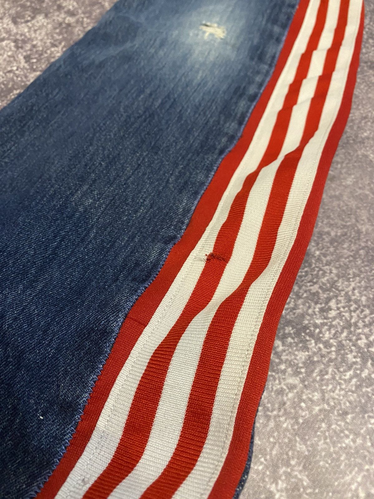 Levi's × Vintage RARE Vintage custom Reworked Levi’s x Adidas denim y2k Size US 32 / EU 48 - 8 Thumbnail