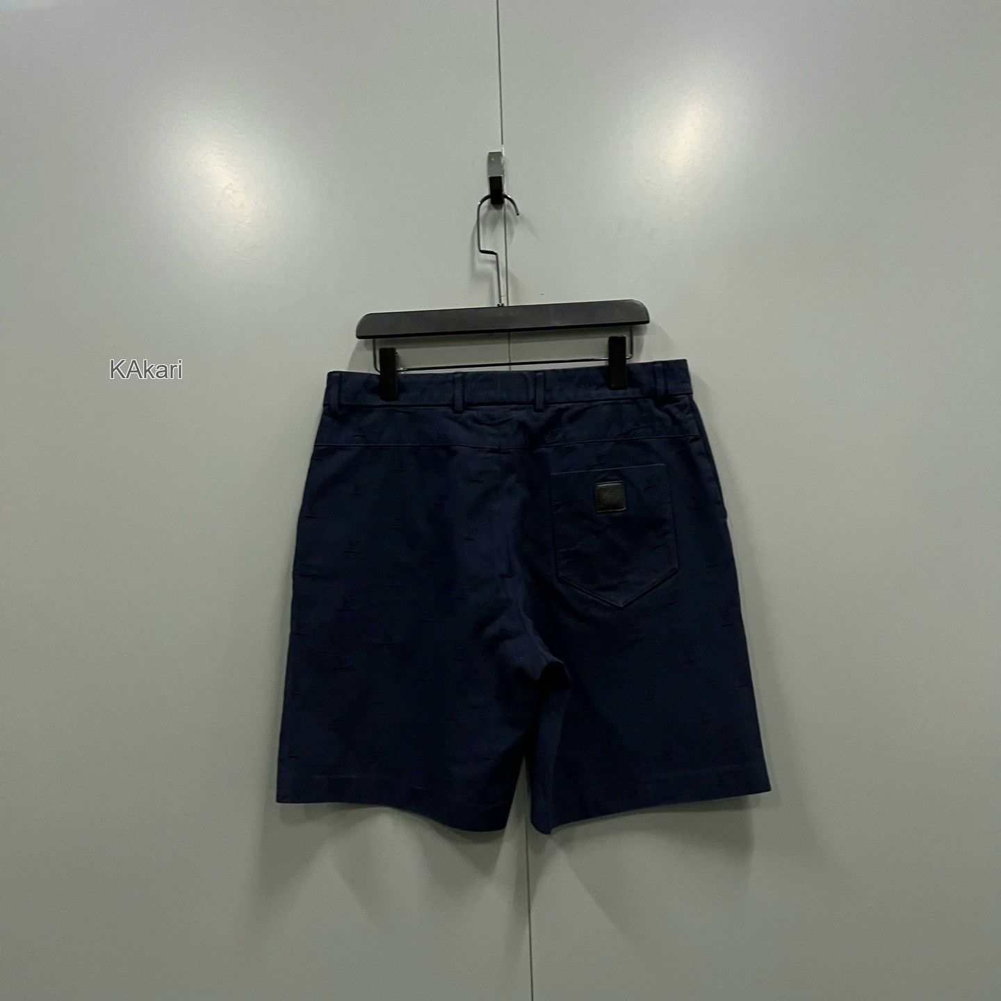 Louis Vuitton Louis Vuitton Dark Blue Jacquard Logo Shorts Size US 34 / EU 50 - 2 Thumbnail