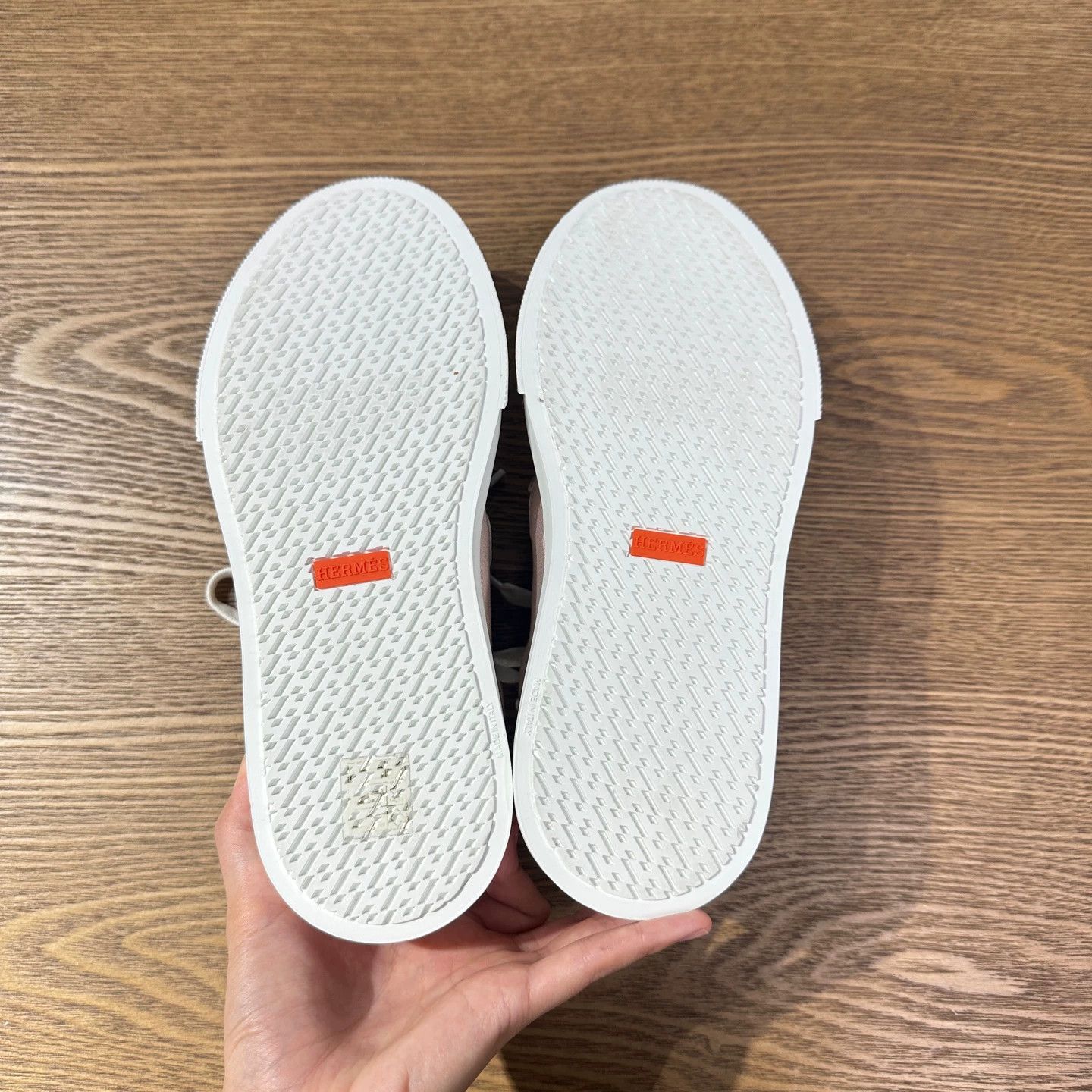 Hermes Hermes Pink Canvas Sneakers Kelly buckle Day Collection 38 Size US 7 / IT 37 - 6 Thumbnail