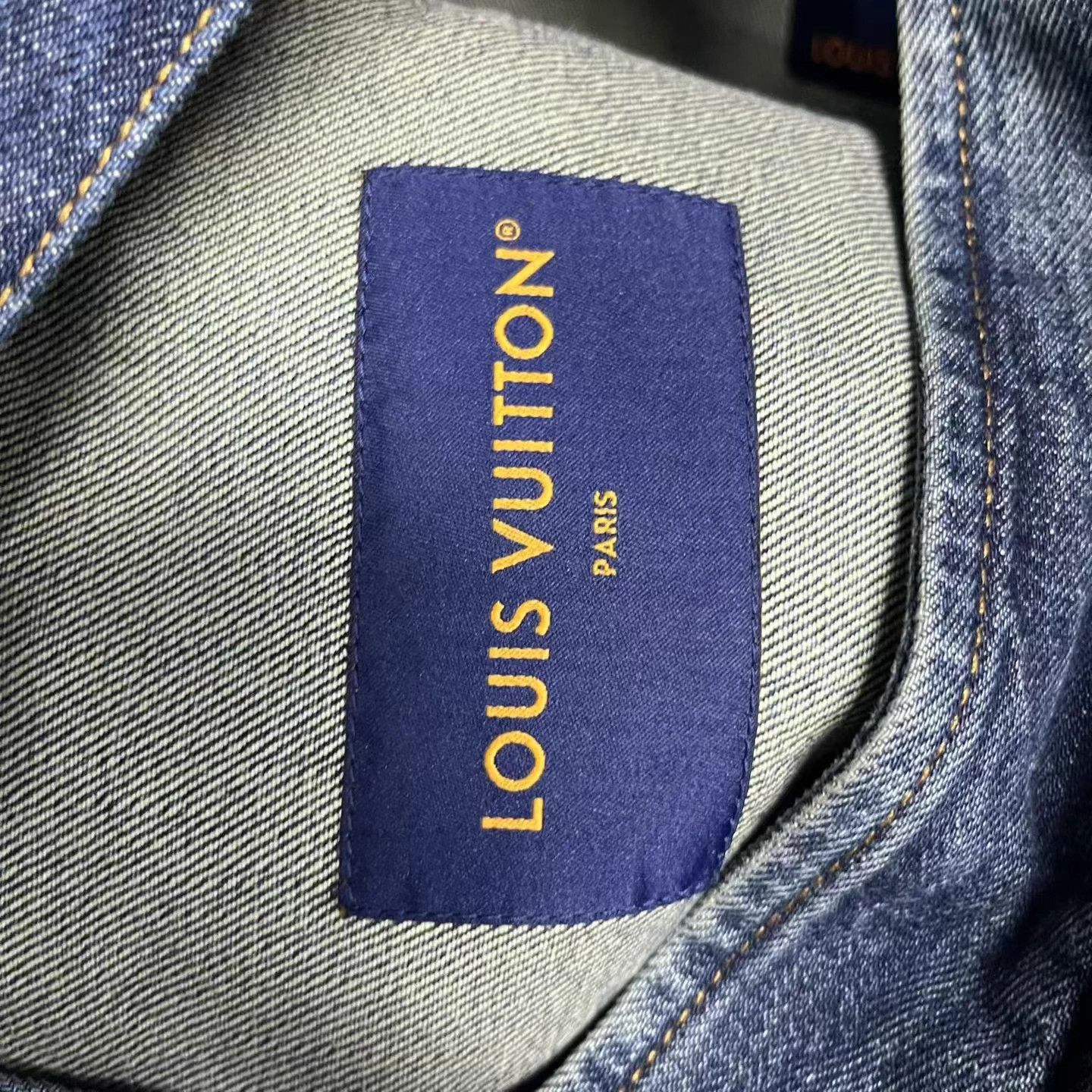 Louis Vuitton LV Navy Blue Embossed Logo Denim Workwear Jacket Size US M / EU 48-50 / 2 - 3 Thumbnail