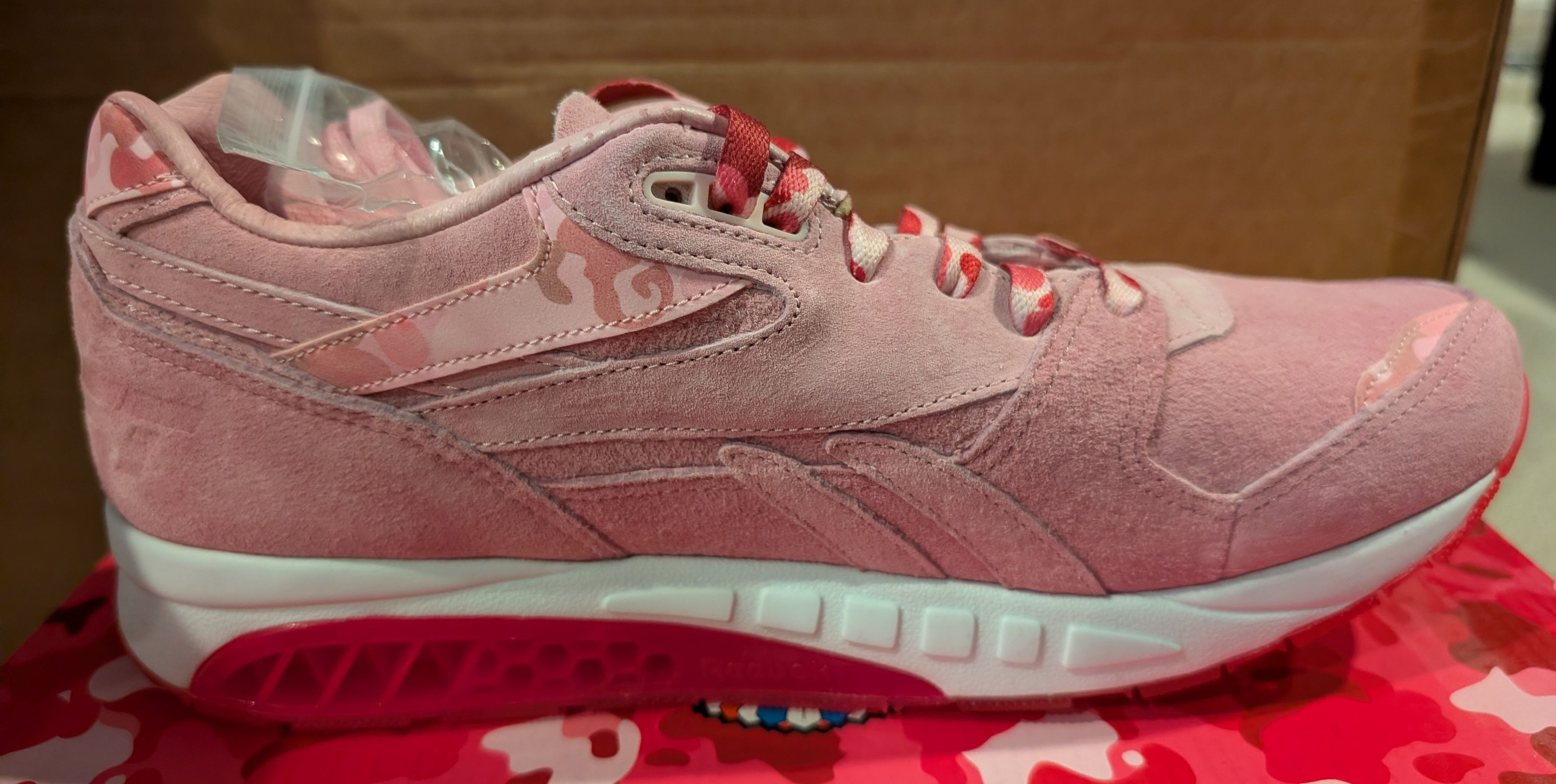 Reebok Reebok Ventilator Supreme 'Camron' Fleebok 2 Pink BS7004 Size US 10 / EU 43 - 10 Thumbnail