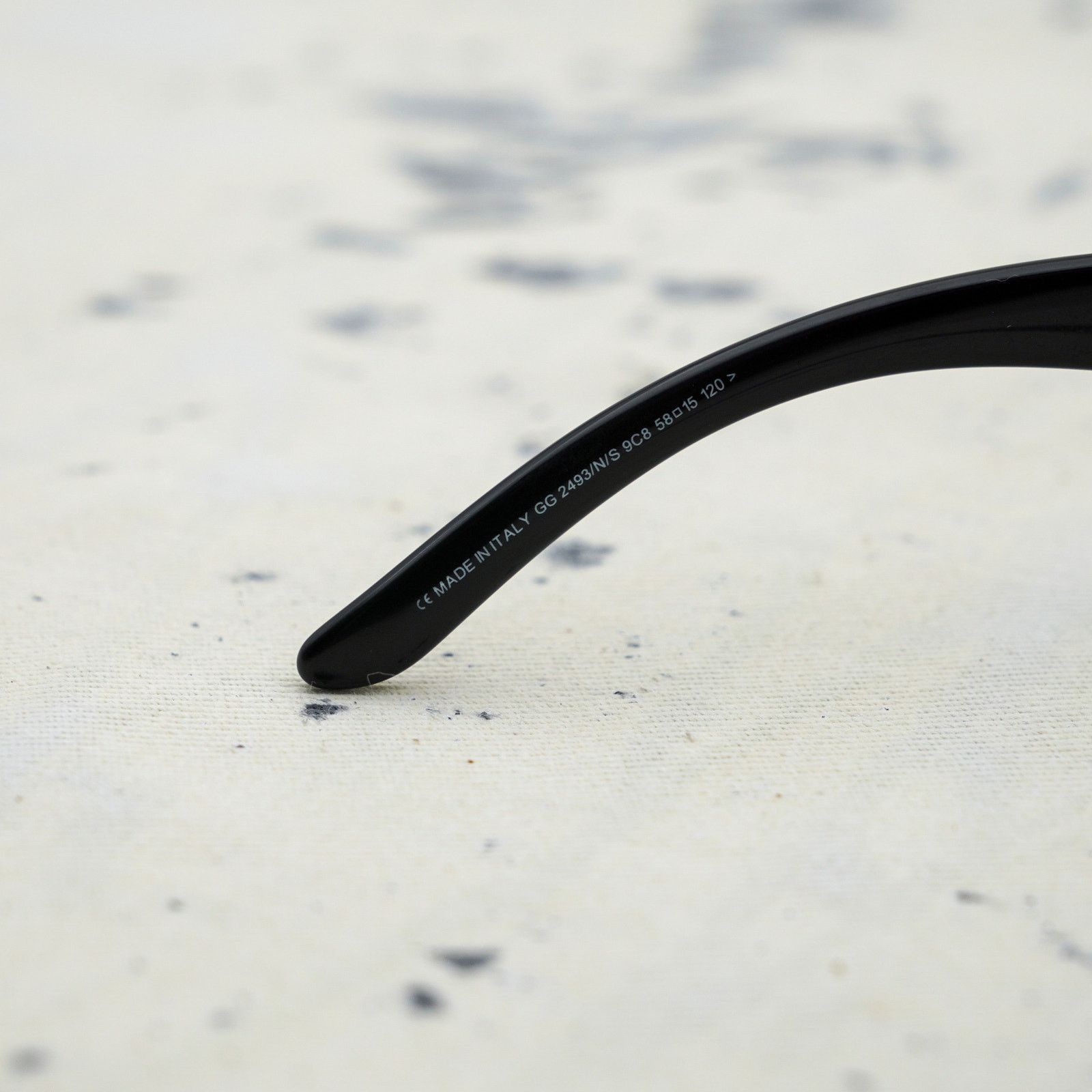 Gucci Vintage gucci gg 2493 rectangular dark lens logo sunglasses Size ONE SIZE - 6 Thumbnail
