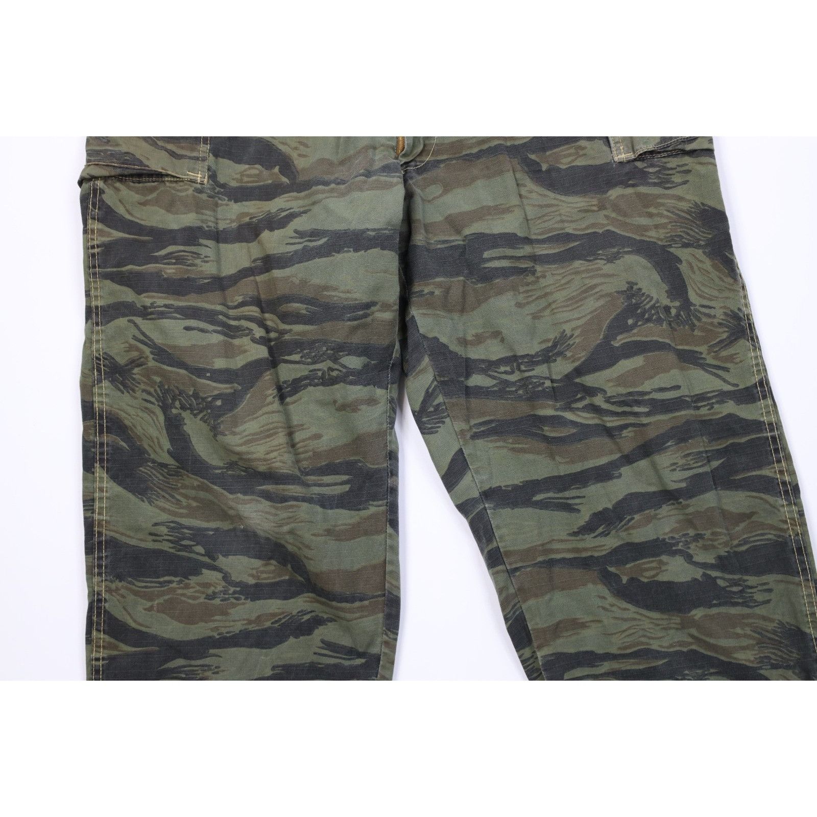 Vintage Vinateg 70s 2 Piece Ripstop Tiger Stripe Camouflage Suit Size US XL / EU 56 / 4 - 12 Thumbnail