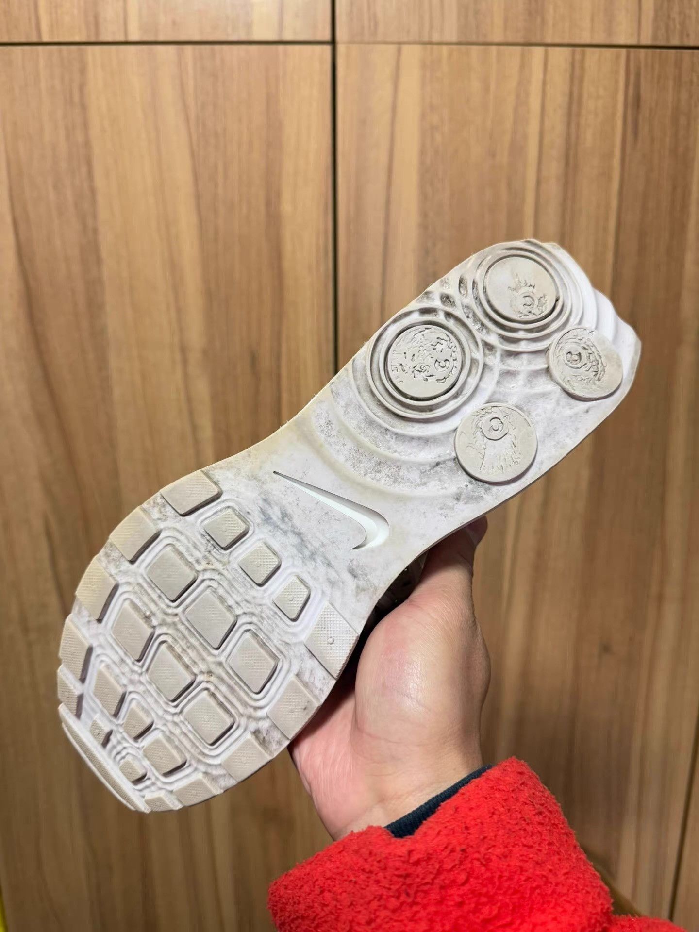 Nike Genuine Nike Shox pillar running shoes Ｑ20 Size US 9 / EU 42 - 4 Thumbnail