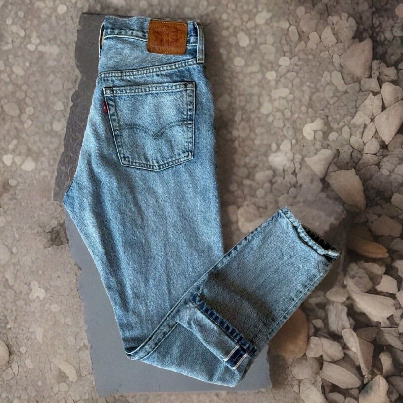 Levi's VINTAGE Levi's 501 Jeans 28x27 Blue Denim Workwear USA Western 80s Cowboy Outdoor Slim Straight Mens Size US 28 / EU 44 - 2 Thumbnail