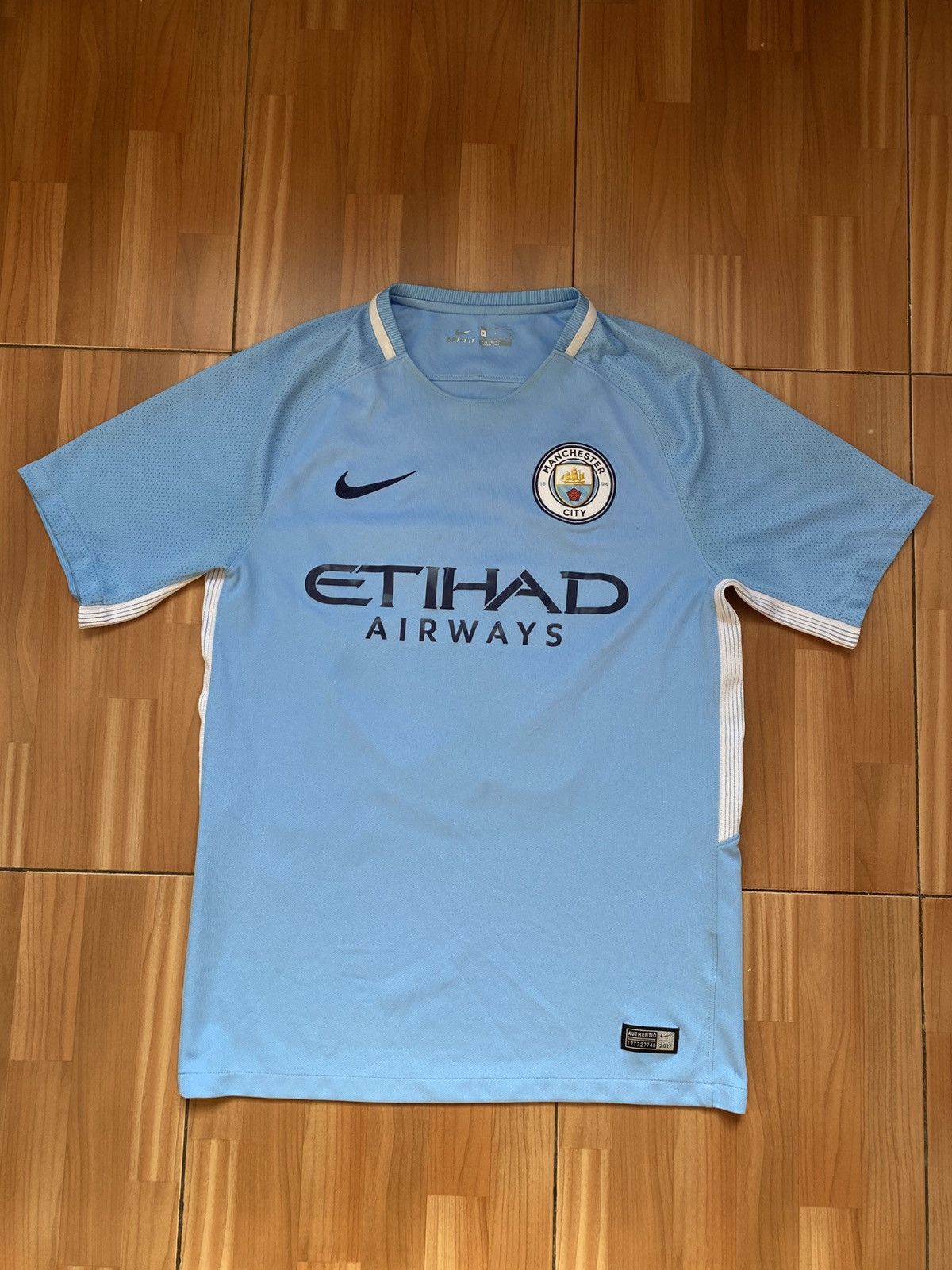 Nike Manchester City 2017-18 Sane #19 Home Football Shirt