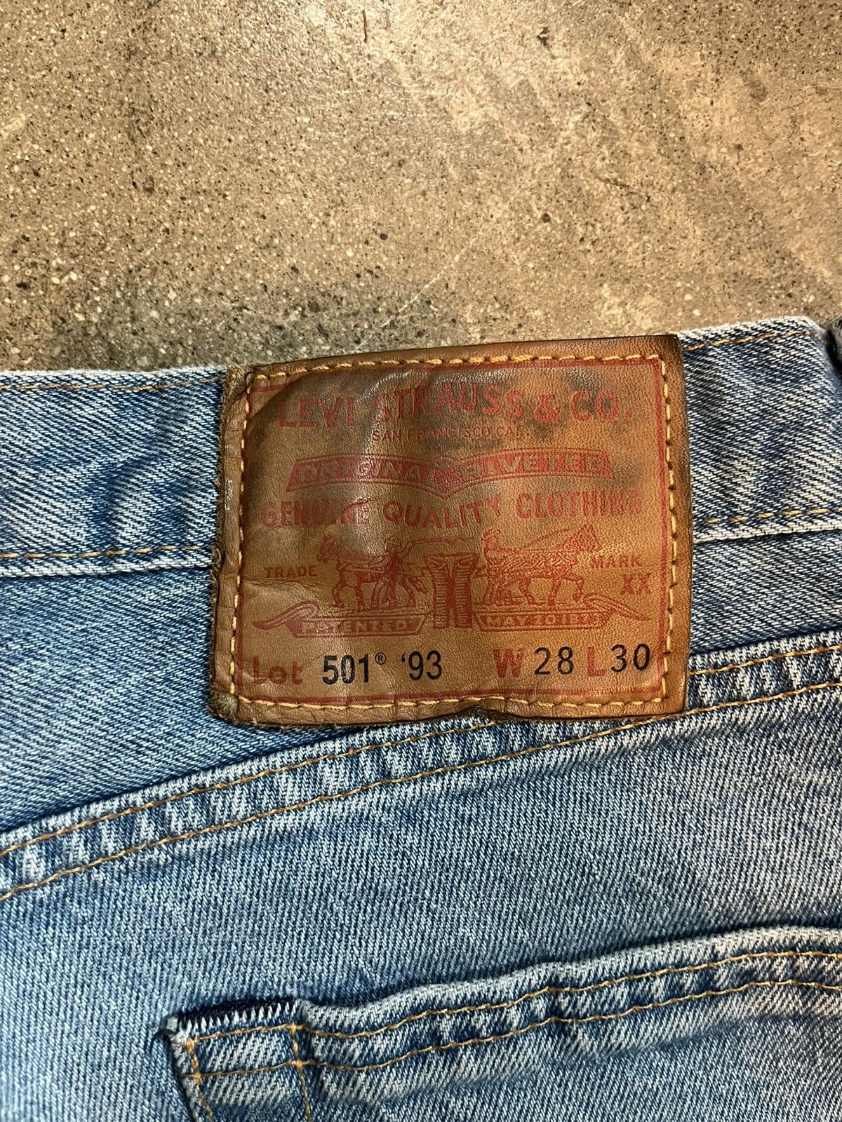Levi's Levis Premium 501 93’ Size US 29 - 6 Thumbnail