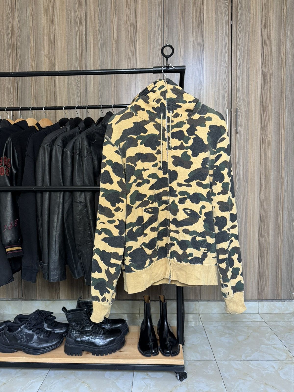 Bape 🕷️💥 Bape Camo hoodie , Rare Size US XL / EU 56 / 4 - 3 Thumbnail