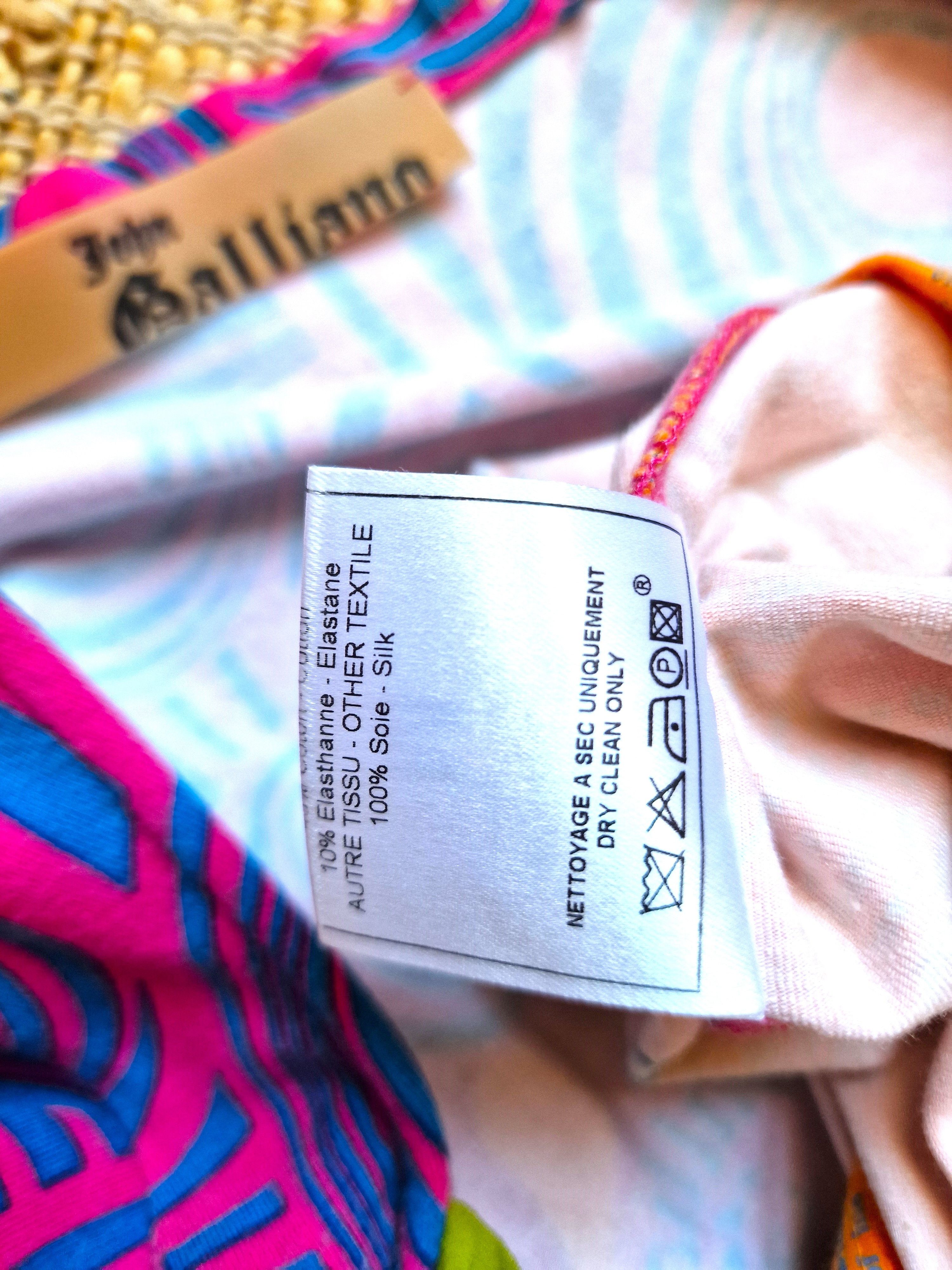 John Galliano John Galliano Silk Gazette Newspaper News Medium Top Tee Size M / US 6-8 / IT 42-44 - 12 Thumbnail