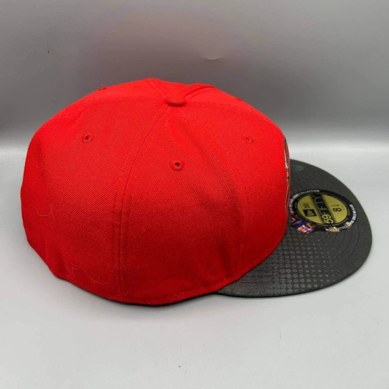 New Era Tampa Bay Buccaneers Hat Men 8 1/4 Red NFL Fitted Cap Size ONE SIZE - 3 Thumbnail