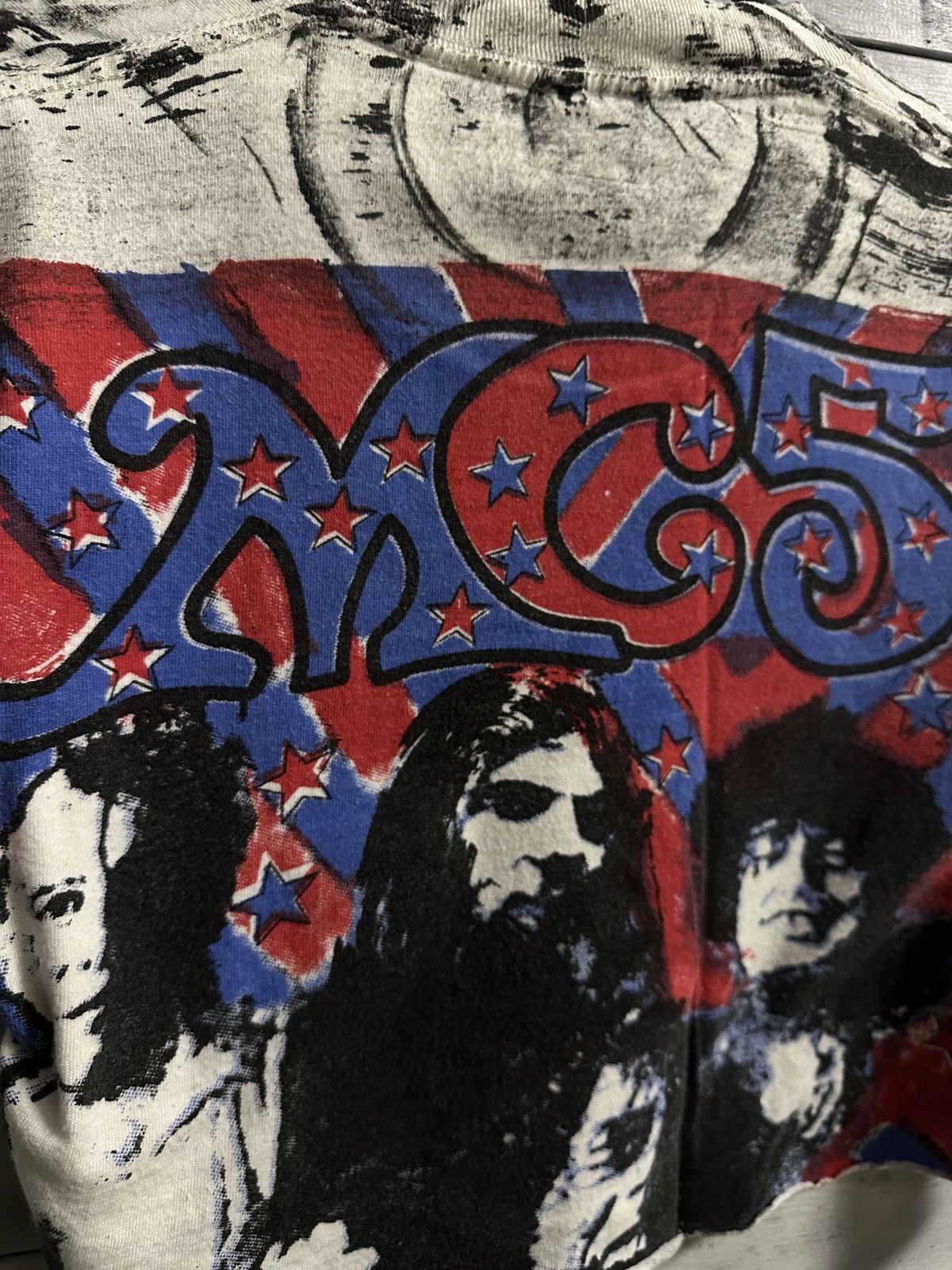 Band Tees Very Rare Vintage T-shirt M65 Rock 90’s Crop Top Custom Size ONE SIZE - 7 Thumbnail