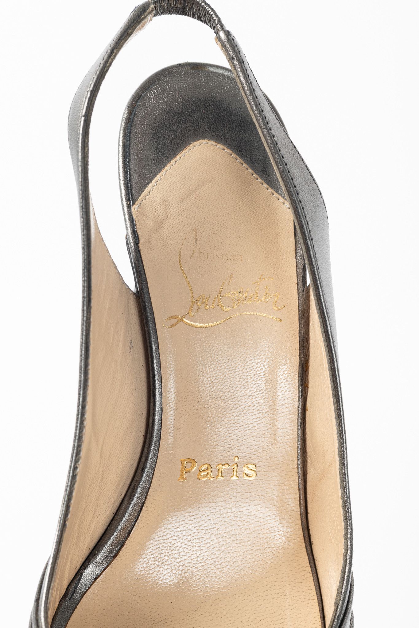 Christian Louboutin Christian Louboutin Metallic Grey Knotted Slingback Sandals Size US 6.5 / IT 36.5 - 9 Thumbnail