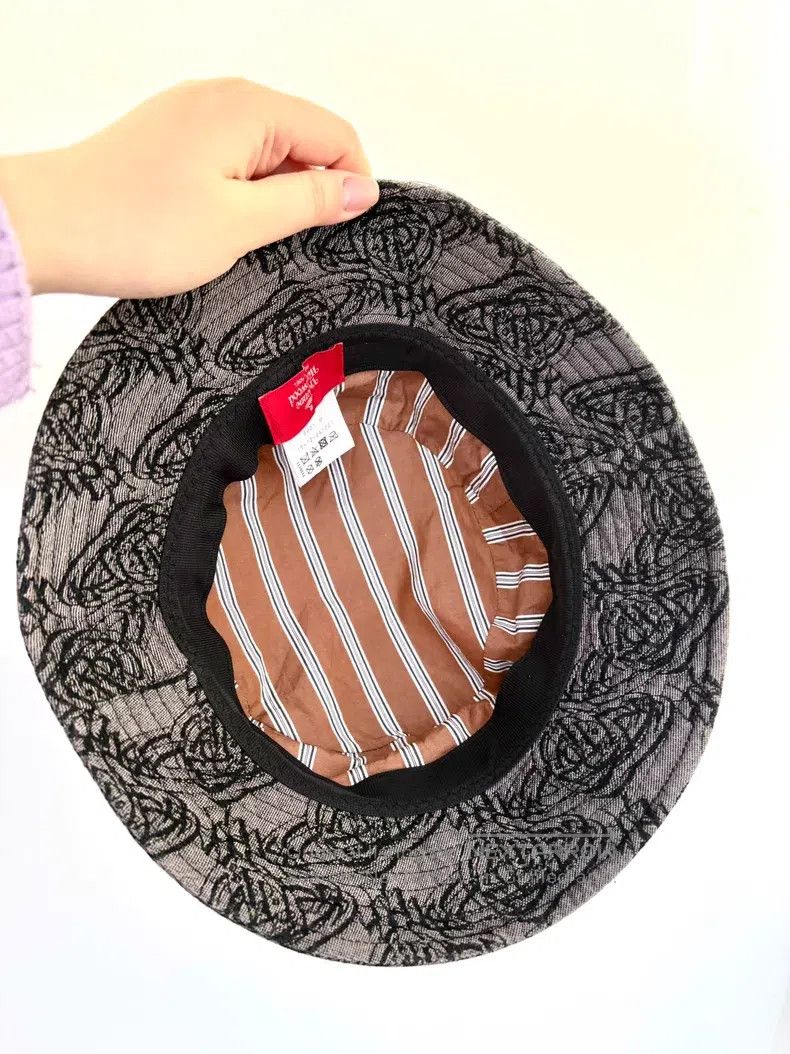 Vivienne Westwood Vivienne Westwood Full Print Large Saturn Fisherman's Hat Size ONE SIZE - 6 Thumbnail