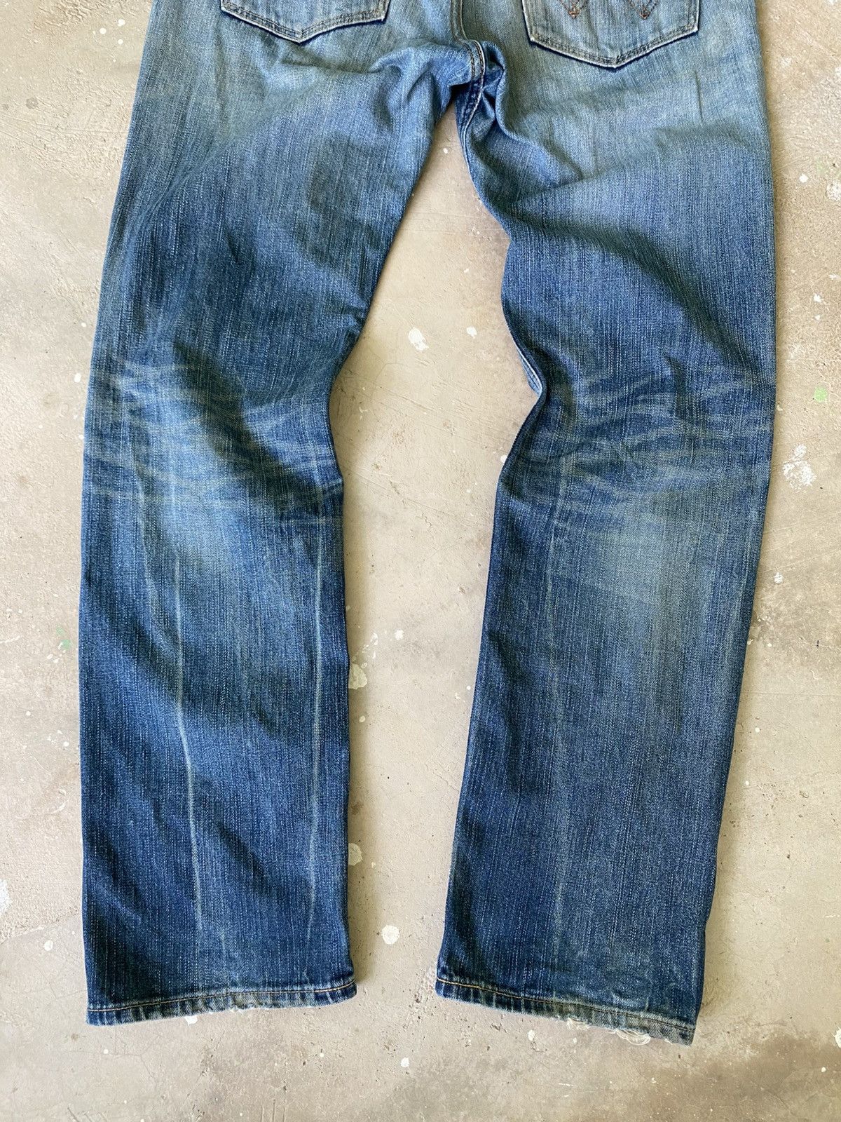 Wrangler Vintage Wrangler Distressed Fade Denim Size US 33 - 11 Thumbnail