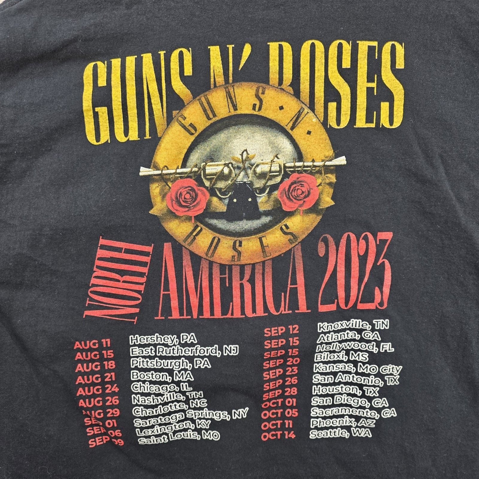 Gildan Guns N' Roses 2023 North America Tour Shirt Mens XL Black Size US XL / EU 56 / 4 - 5 Thumbnail