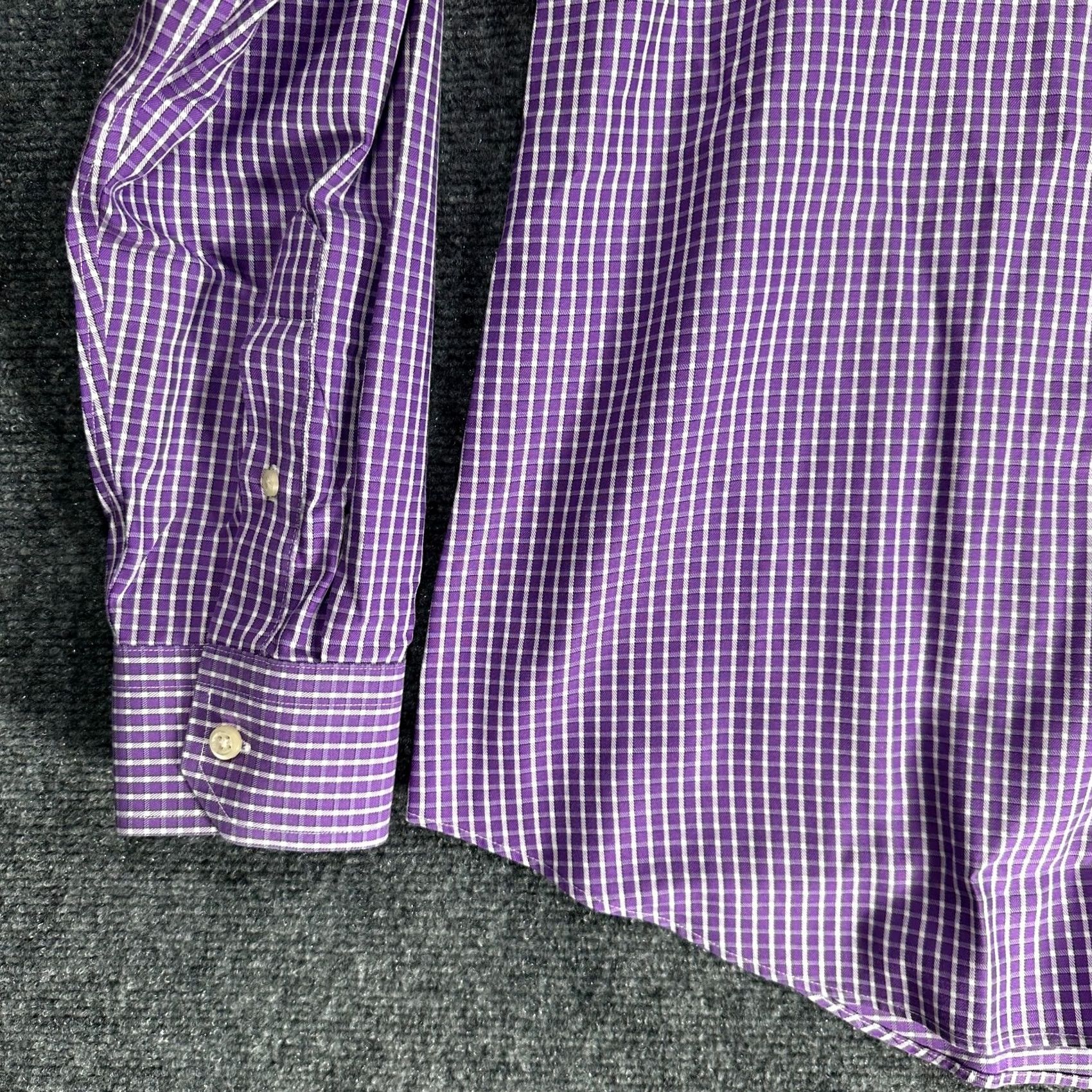 Banana Republic Banana Republic Mens Large Non Iron Classic Fit Button Up Purple Plaid Shirt Size US L / EU 52-54 / 3 - 3 Thumbnail