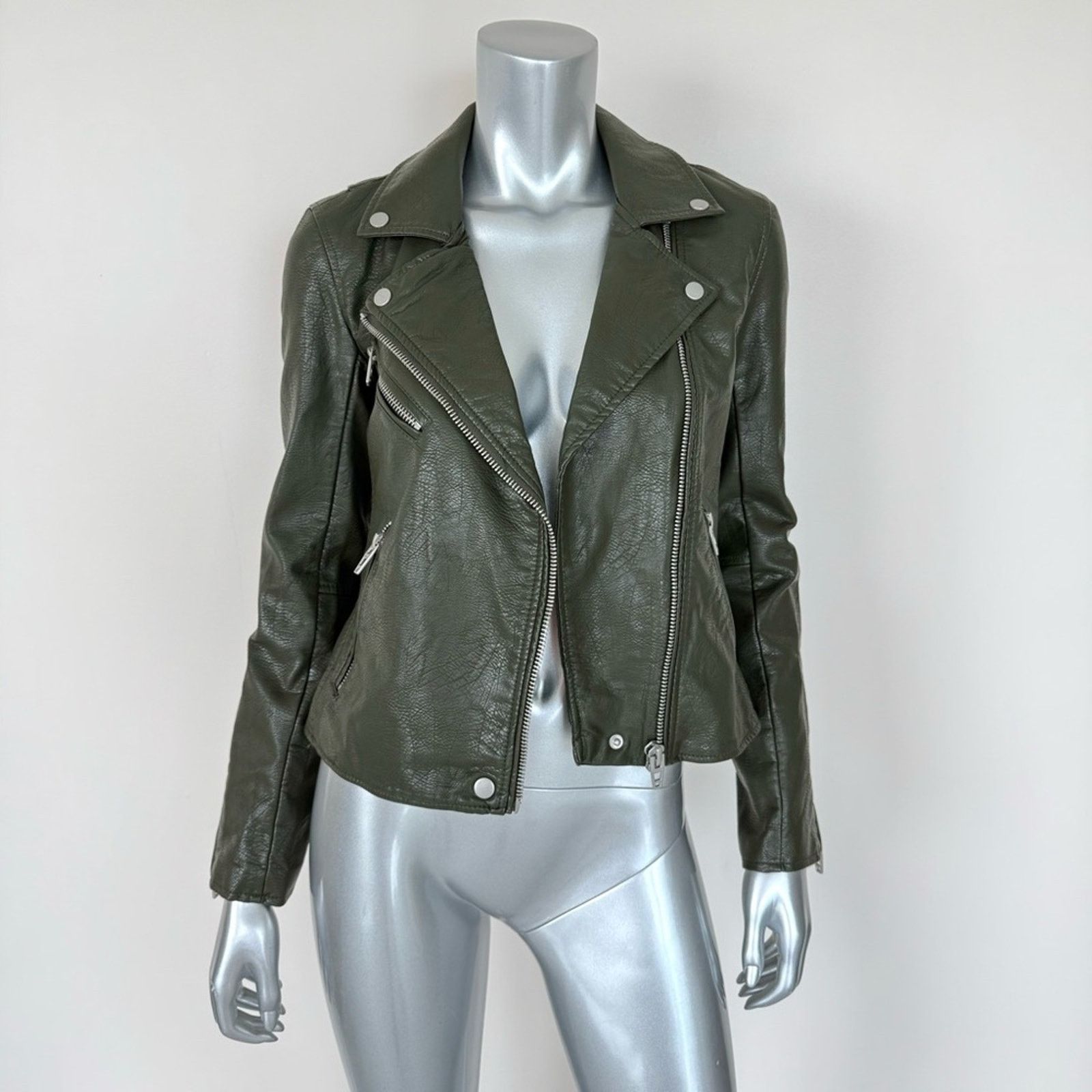 BLANKNYC NWT!!! BLANK NYC women jacket size XS Retail 250$ Size XS / US 0-2 / IT 36-38 - 2 Thumbnail