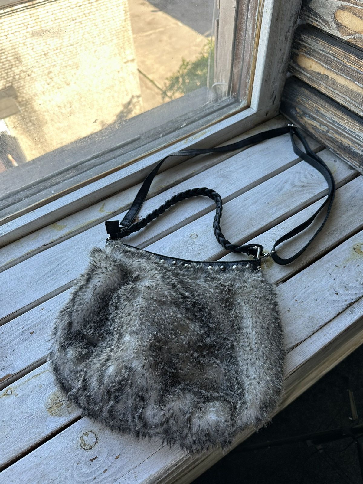 Other 🚨Y2K AVANT-GARDE 🚨mesh silver Japan style hand bag Y2K 90s Size ONE SIZE - 1 Thumbnail