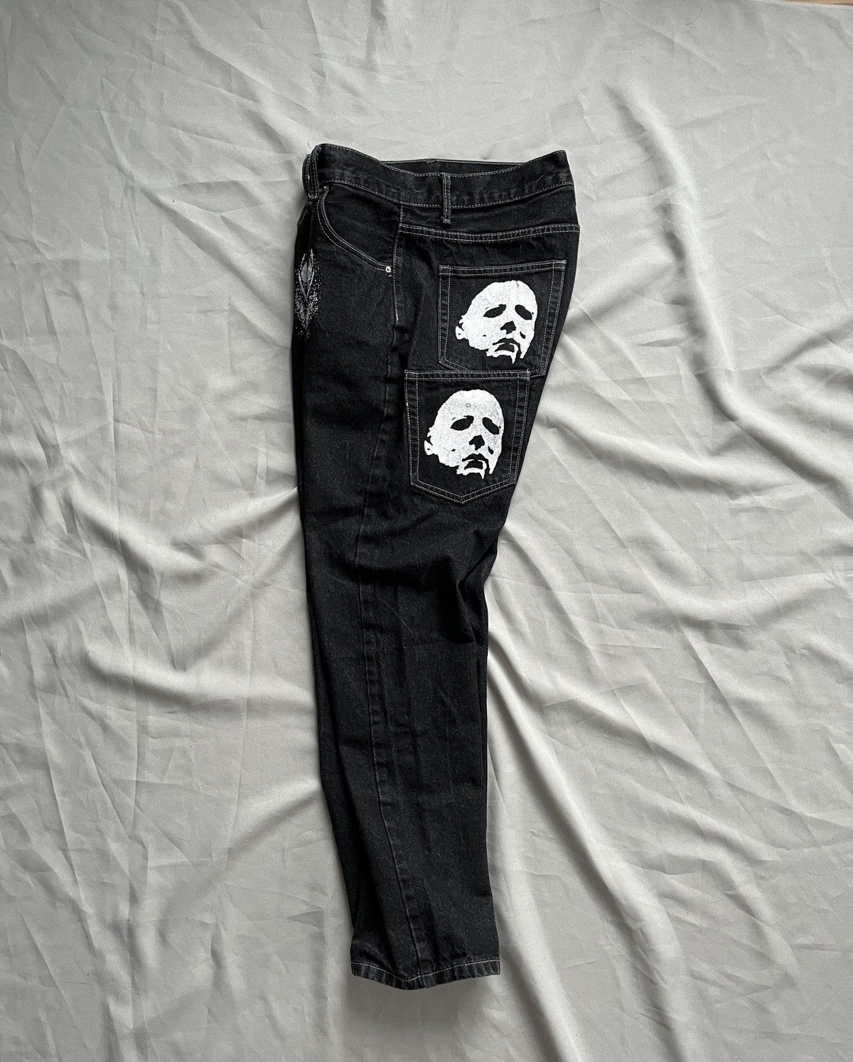 Expert Horror KNOCK KNOCK BAT MICHAEL MYERS Horror Streetwear JEANS Size US 32 / EU 48 - 10 Thumbnail