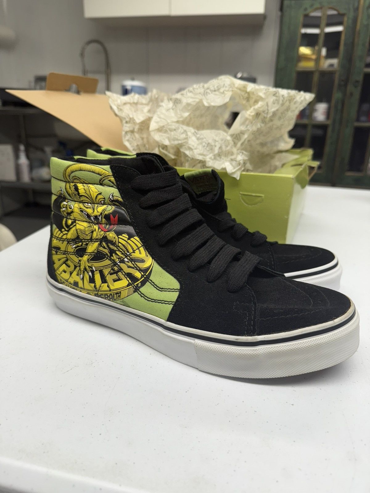 Vans Vans Steve Caballero Sk8-Hi X Cab1Lizard Lime Green/Black Size US 9 / EU 42 - 2 Thumbnail