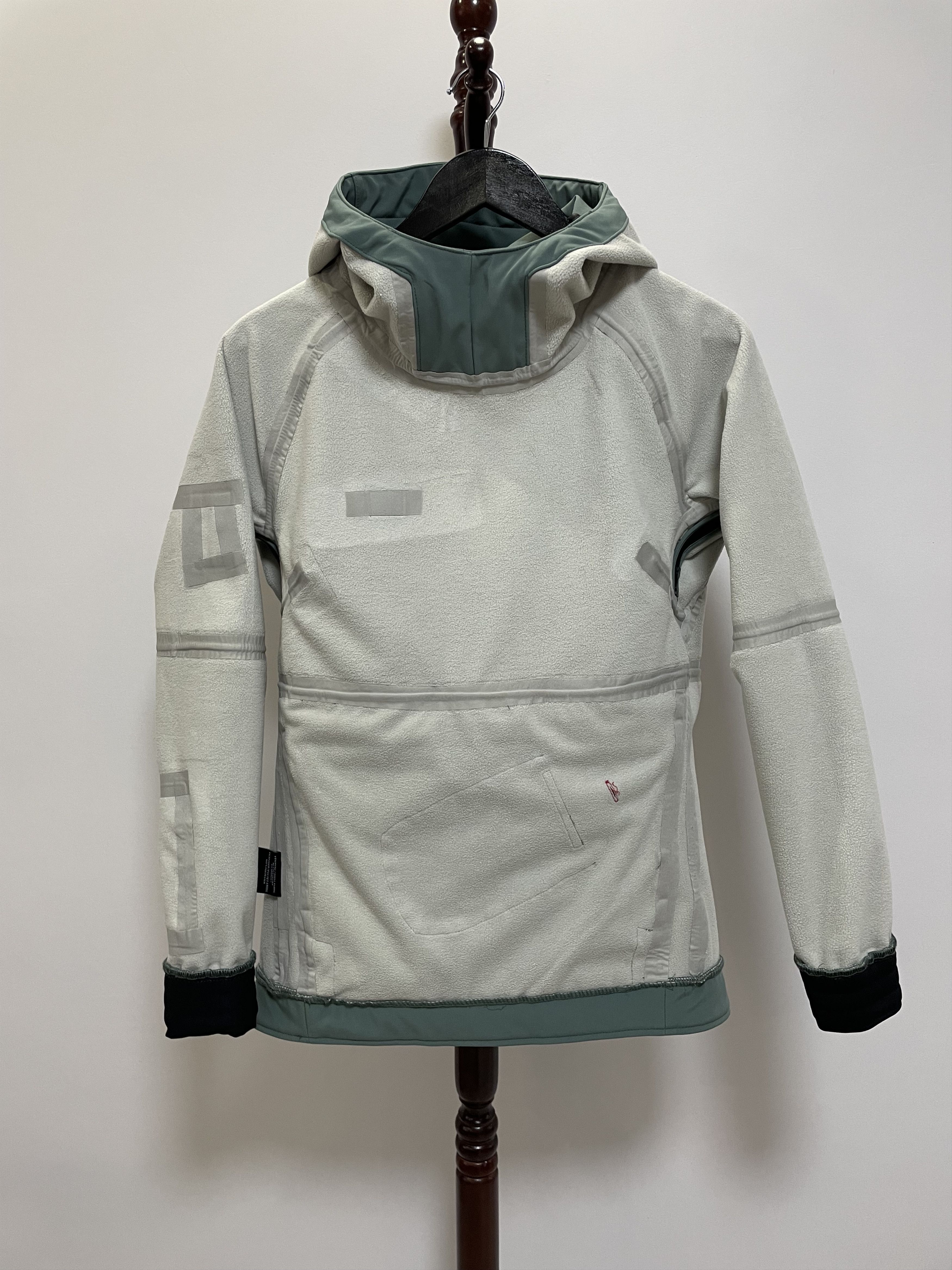 Other MONTEC Snow Tempest 10k Jacket Hoodie Snowboard Ski Anorak Size XS / US 0-2 / IT 36-38 - 5 Thumbnail